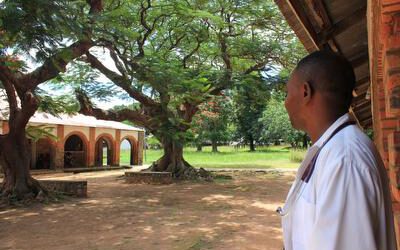 R D Congo – Bunkeya – Ayuda en el mantenimiento del Hospital