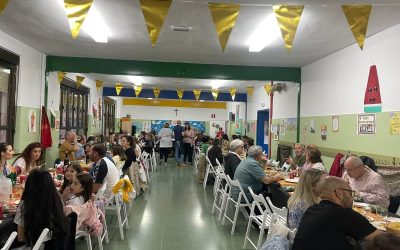 CENA SOLIDARIA EN EL COLEGIO «SANTA TERESA»